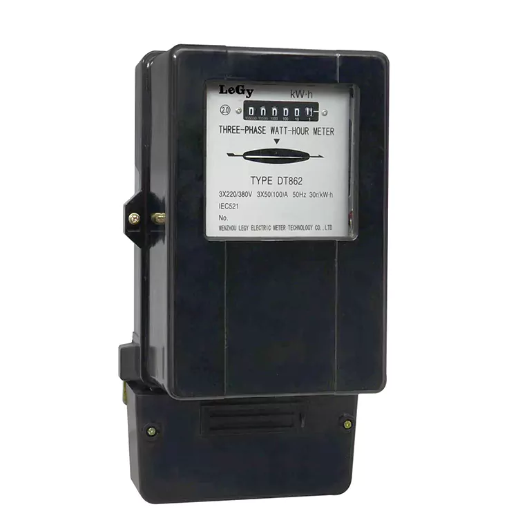 Třífázový třívodičový elektromechanický elektroměr